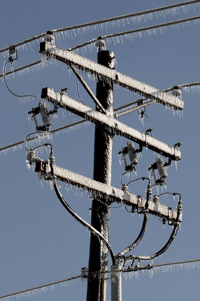 Iced power lines2